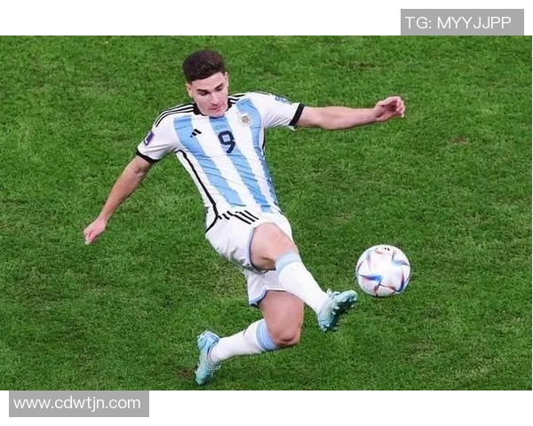 马塞尔足球之星的崛起与挑战：从青训到世界级球员的蜕变之路